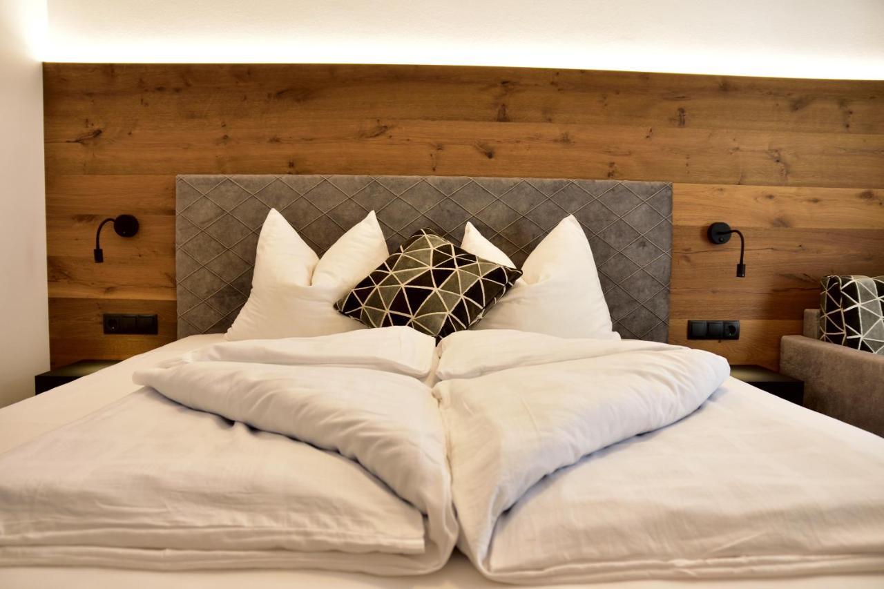 ברוניקו Hotel Krone מראה חיצוני תמונה