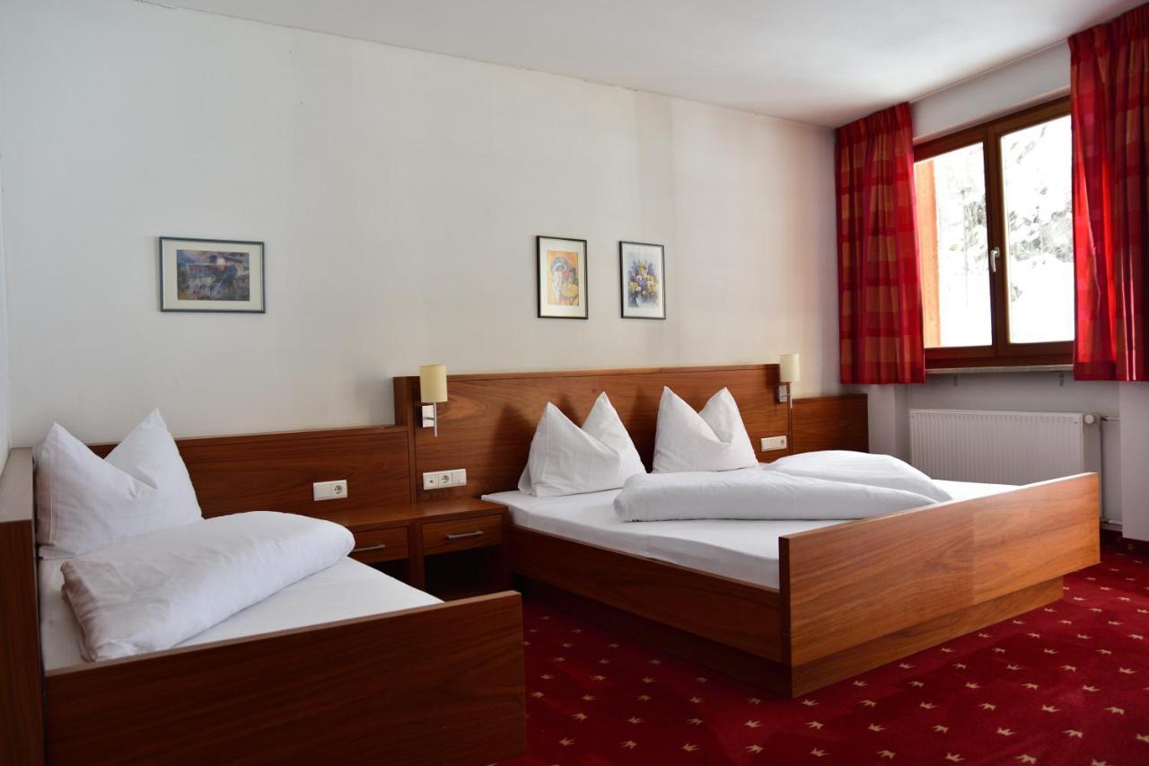 ברוניקו Hotel Krone מראה חיצוני תמונה