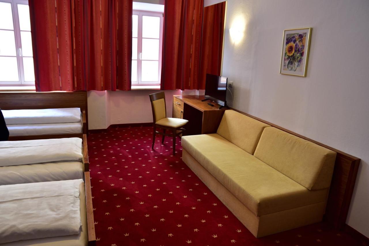 ברוניקו Hotel Krone מראה חיצוני תמונה