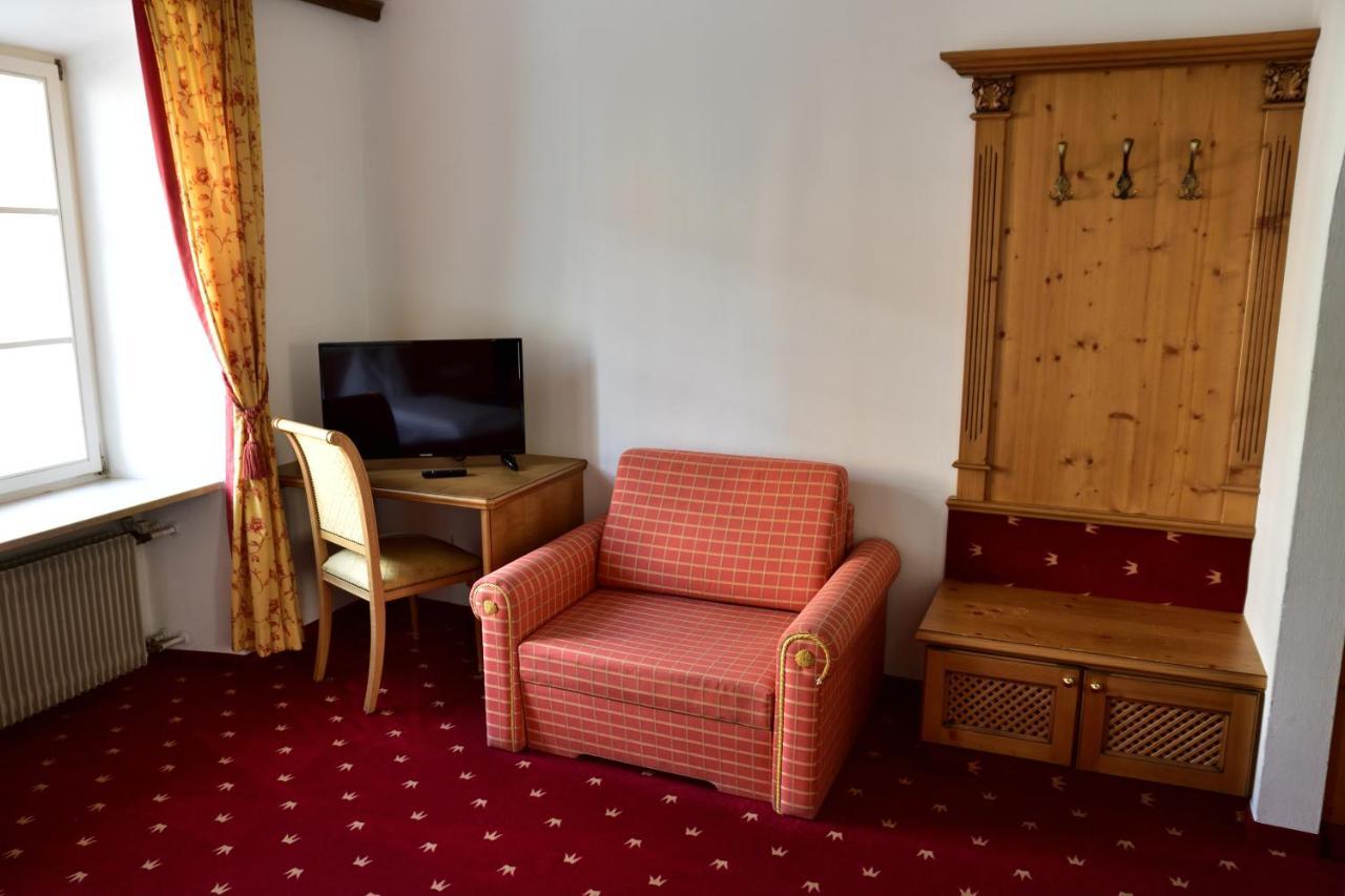 ברוניקו Hotel Krone מראה חיצוני תמונה