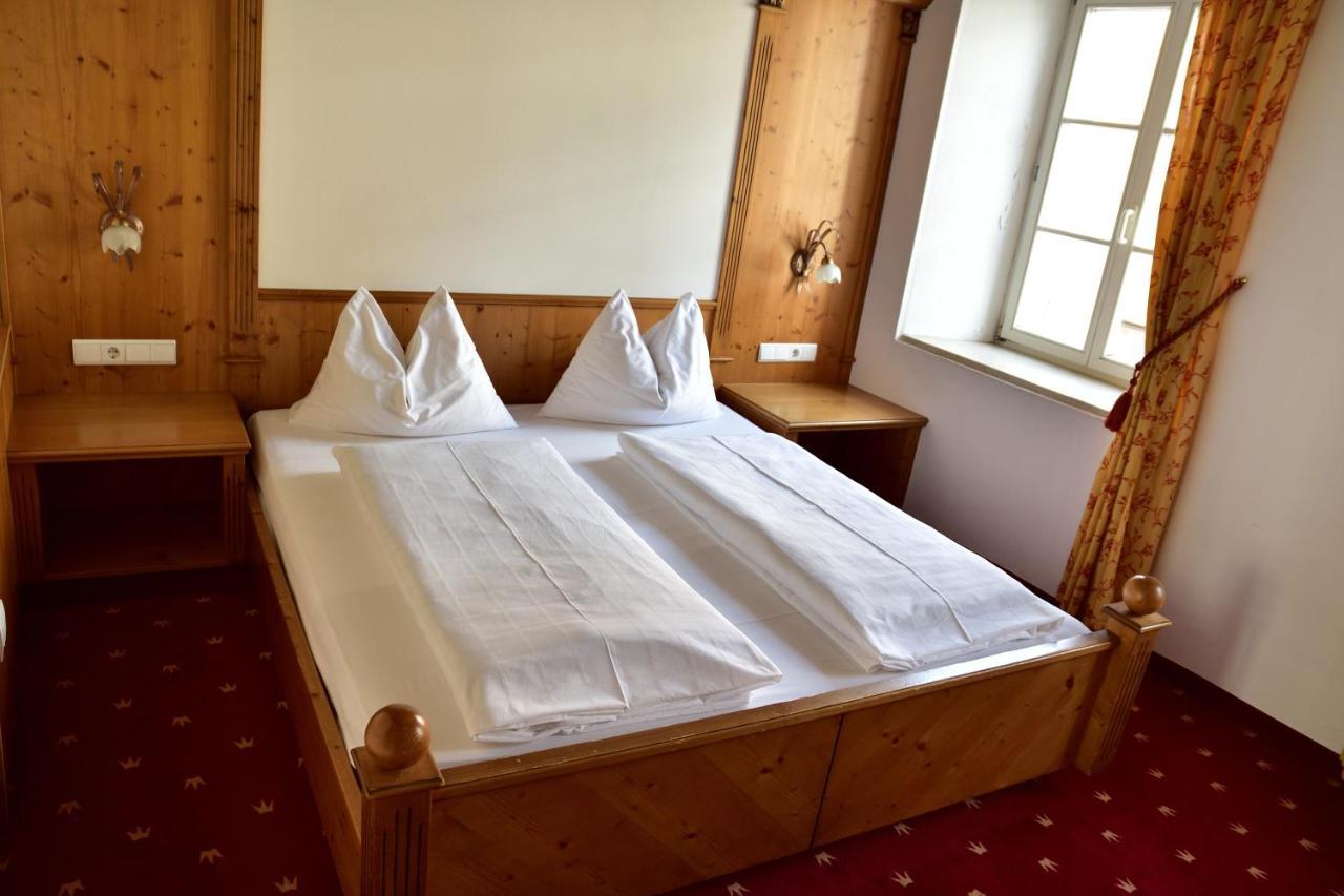 ברוניקו Hotel Krone מראה חיצוני תמונה